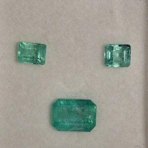 Lote Esmeraldas 11 - 3 esmeraldas tallas cuadrada, rectangular y esmeralda 4.2ct