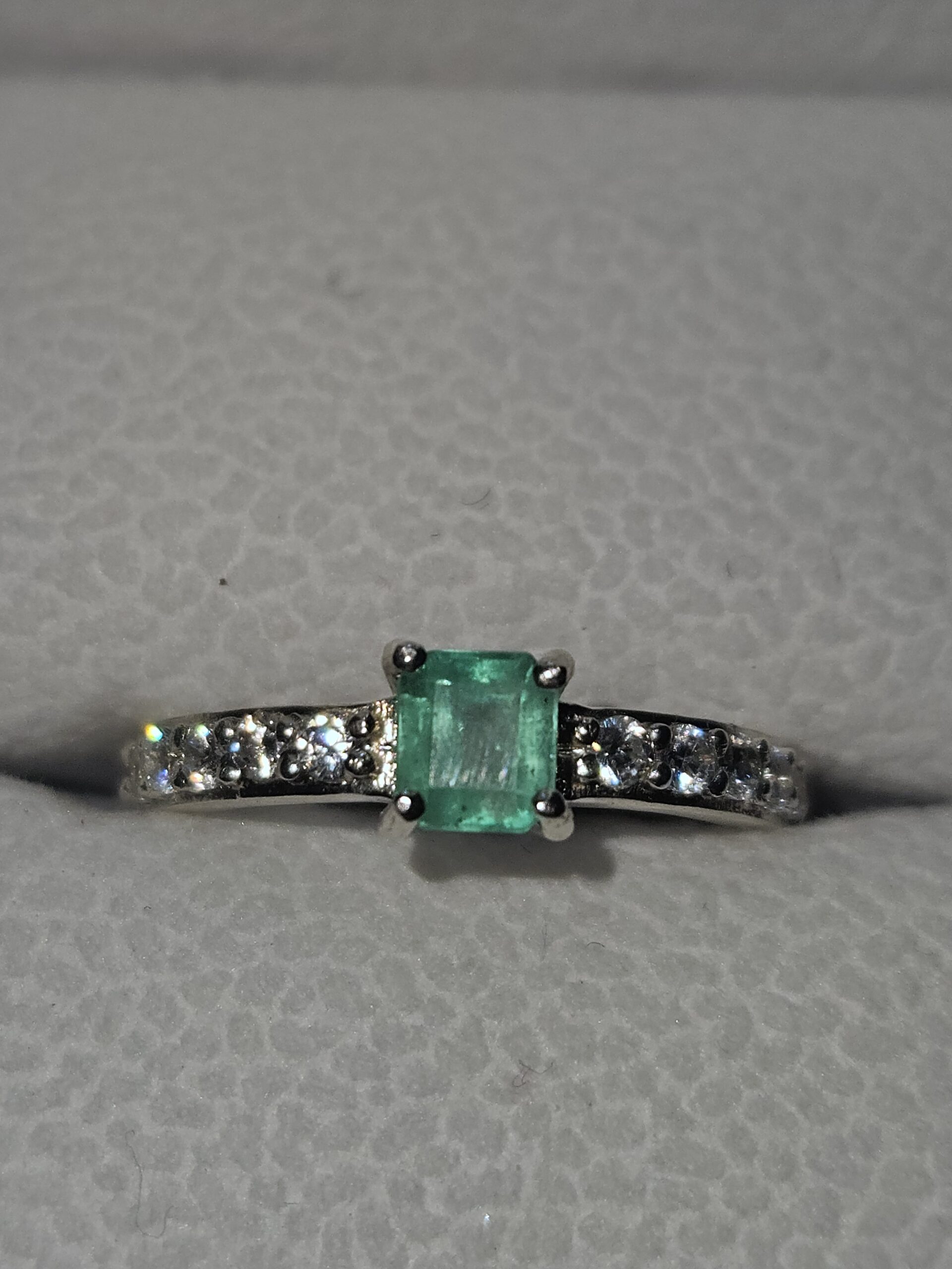 Anillo de Plata 16