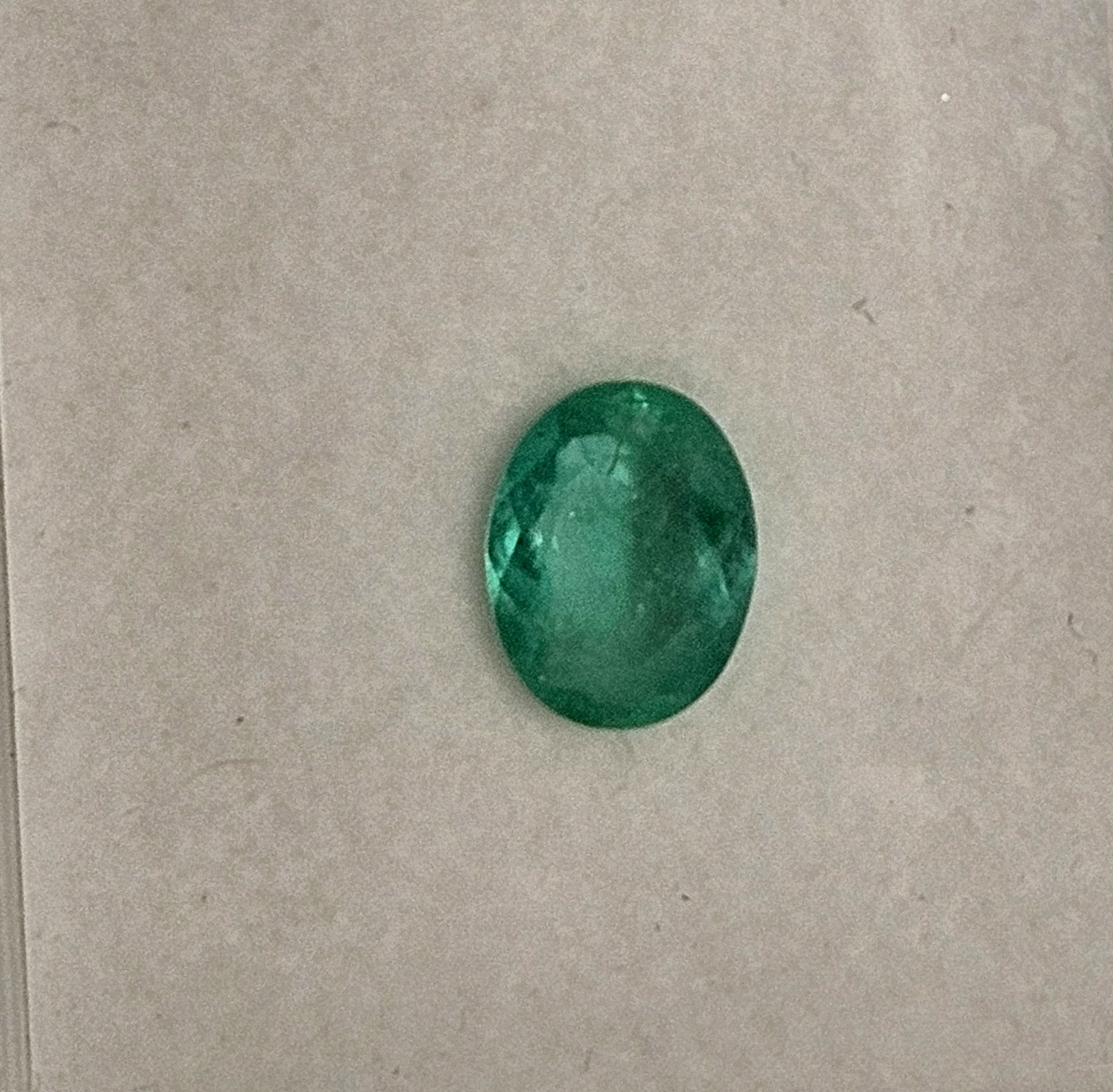 Lote Esmeraldas 3 – 1 ovalo 1.90ct